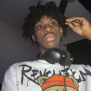 Meet your Posher, Rajae